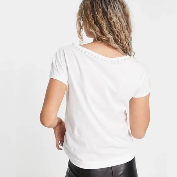 Authentic Love Moschino Faux Pearl Embellished Glittered Tee NWT - Picture 3 of 14